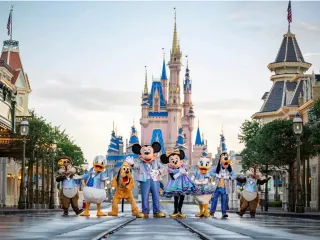 Imagem da notícia Disney anuncia construção de seu novo parque temático, o primeiro no Oriente Médio
